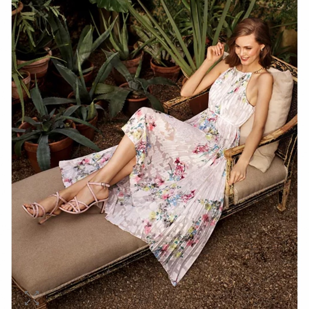 Ted Baker Threlin Pergola Floral Maxi Dress sz Medium (sz 6)
